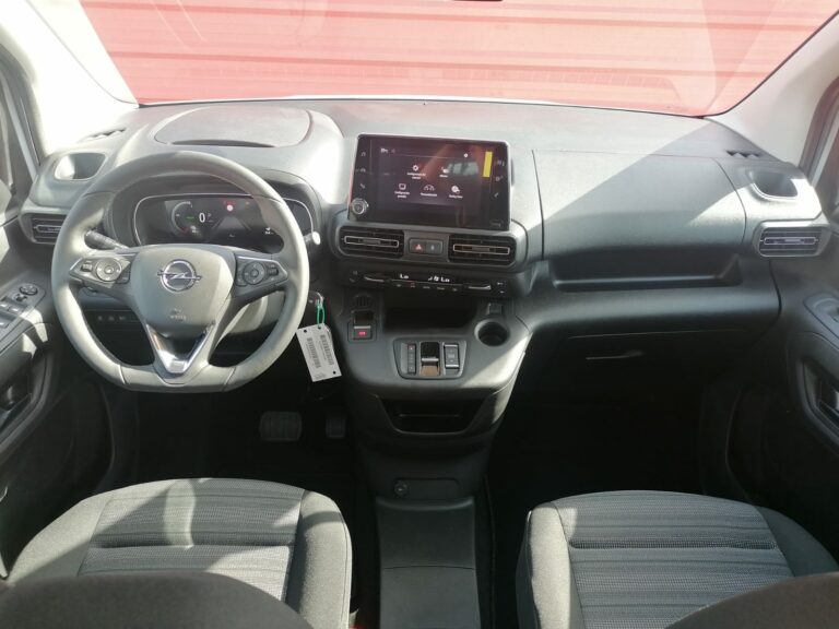 OPEL COMBO BEV 50KWH LIFE ELEGANCE PLUS SWB 5P