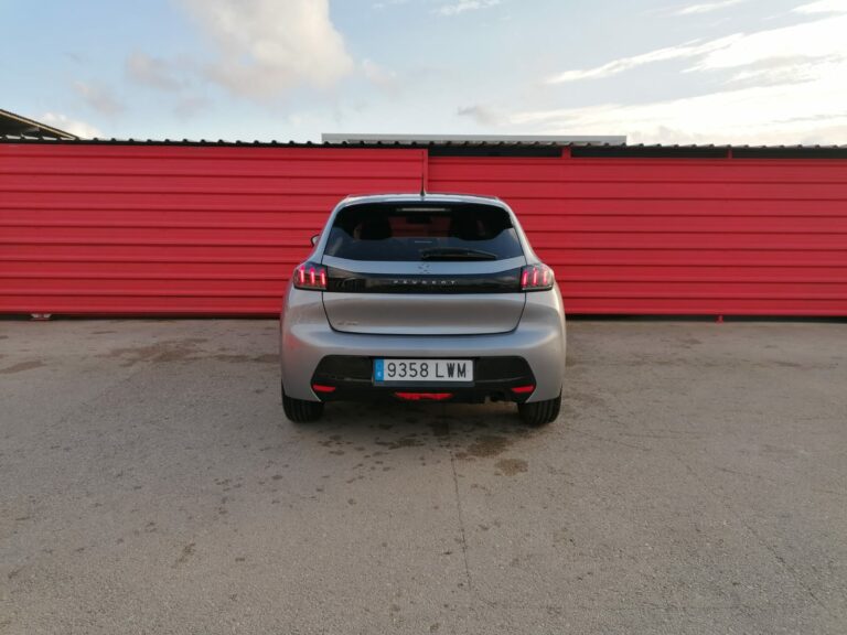 PEUGEOT SPACE 1.2 PURETECH 73KW AUTO ALLURE PACK 5P